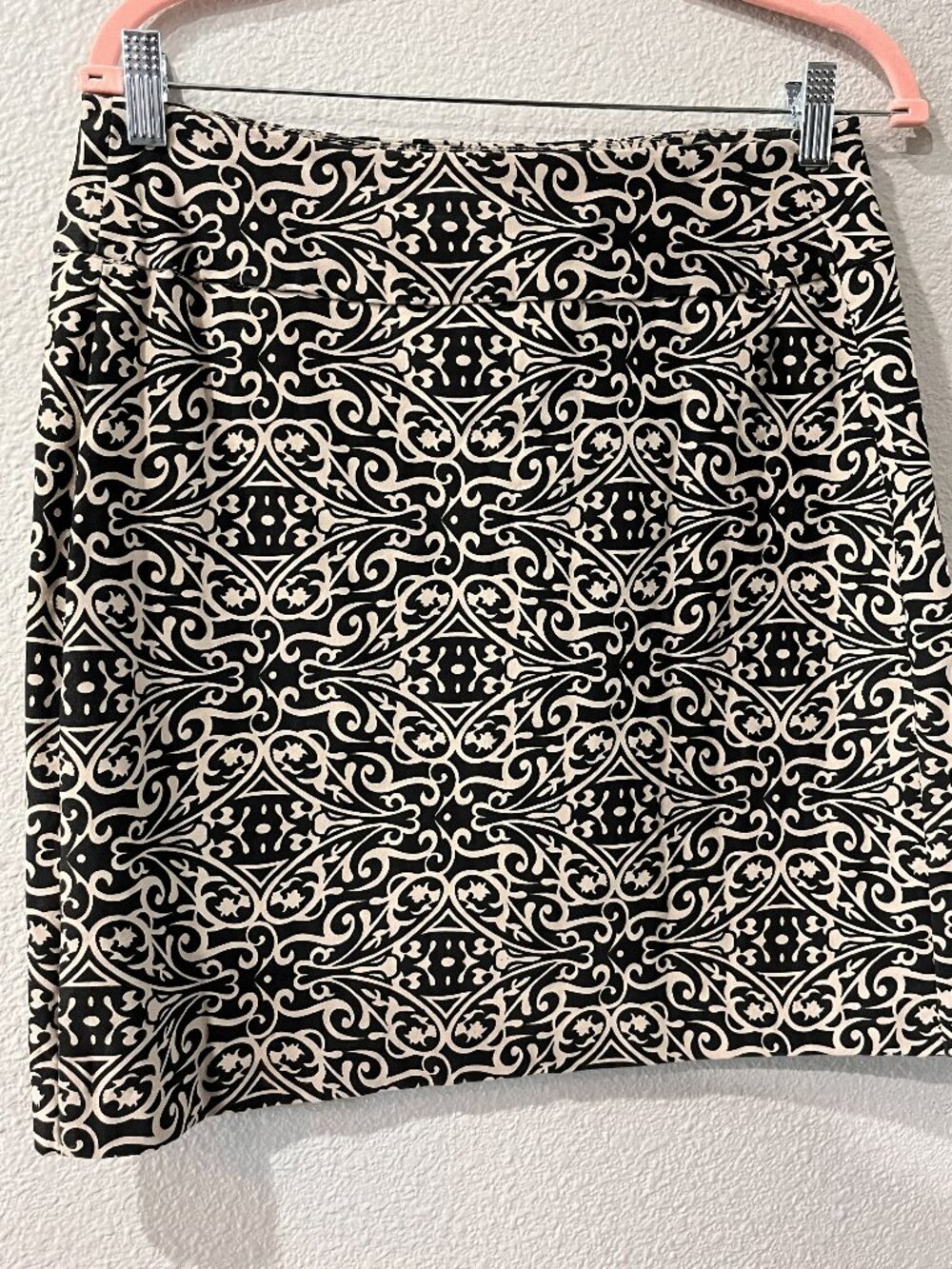 LuLu-B Pull-on Skirt - Black & Tan